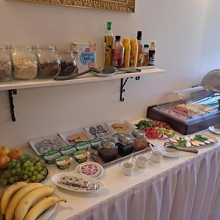 Penzion Dolíček Cheb Esterno foto